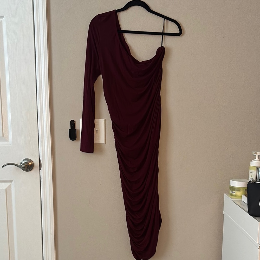 SHEIN Burgundy One-Shoulder Draped Midi Dress
